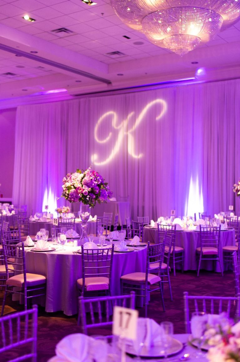 How to Book the Best Wedding Lighting Dallas Has to Offer