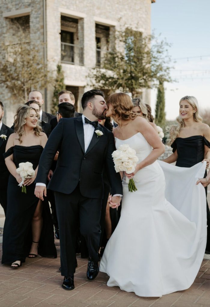 Loveseat Weddings 